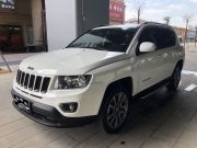 Jeep 指南者 2015款 指南者2.0-A/MT豪华版前驱