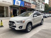 三菱 劲炫 2013款 2.0-CVT四驱尊贵版