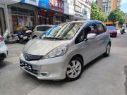 本田 飞度 2011 款 飞度两厢 1.3L 自动 舒适版